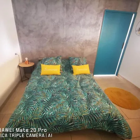 Pool House Petite Camargue Apartamento Beauvoisin (Gard)