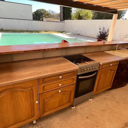 Pool House Petite Camargue شقة *